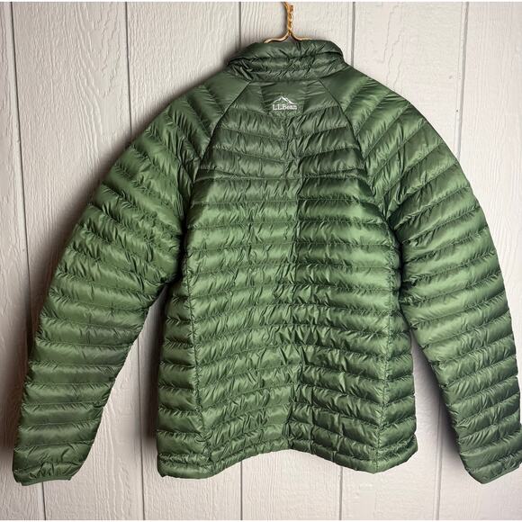 L.L. Bean Men's Ultralight 850 Down Jacket – DownTek – Green – Size M Regular - Picture 10 of 10